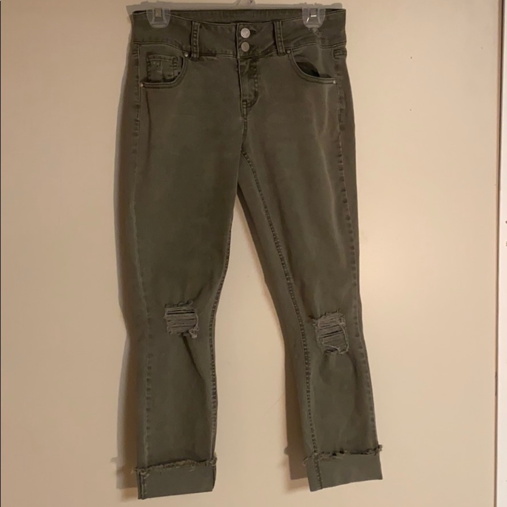 Refuge Cropped Jeans